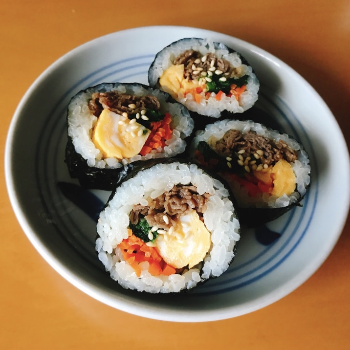 手巻き寿司用の海苔で作る ごま油香る牛肉のり巻き レシピ 作り方 By Cocopoteito 楽天レシピ
